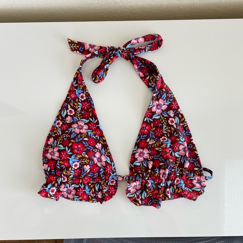 Xhilaration floral bikini top